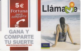 TARJETA DE ESPAÑA DE PREPAGO DE TELEFONICA CHICA EN LA PLAYA CON PUBLICIDAD DE TABACO FORTUNA (RARA) - Telefonica