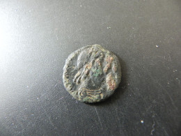 Ancient Roman Coin - To Be Identified - Otros & Sin Clasificación