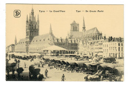 Ypres  Ieper   La Grand'Place  De Groote Markt   MARCHE MARKT - Ieper