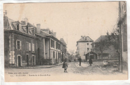 CPA :  14 X 9  -  ST-JULIEN.  - Entrée De La Grande-Rue - Saint-Julien-en-Genevois