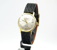 Watches : PONTIAC * * * MEMODATE HAND WIND - 1960-70's  - Original - Swiss Made - Running - Excelent Condition - Watches: Modern