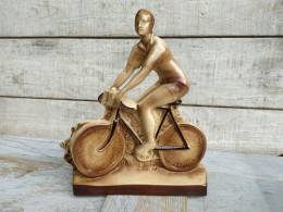 Sculpture Coureur Cycliste Céramique Saint Clément Ou Sainte Radegonde ? Signé Barbier Art Déco 1920/1930 - Altri & Non Classificati