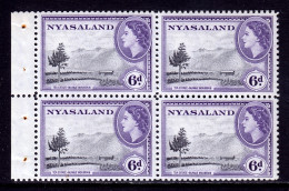 Nyasaland - Scott #104a - MH/MNH - 2 Pencil Marks/rev. - SCV $11 - Nyassaland (1907-1953)