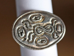 Bague Argent 925 Forme Chevalière De Créateur D'inspiration Maoris Ou Africaine ? - Silver Ring - Ethnics