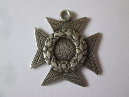 Rare! Silver Medal With Monogram Graduate Of The School Of Scouts St.Johns 1891 - Otros & Sin Clasificación