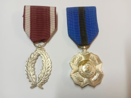 Deux Médaille Belges - Professionals / Firms