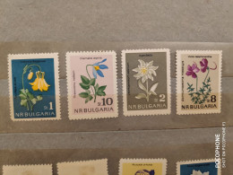 1962	Bulgaria	Flowers (F89) - Ungebraucht