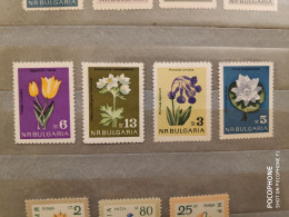1962	Bulgaria	Flowers (F89) - Ungebraucht