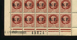 FRANCE - YT LIBERATION LYON 10 - BLOC DE 87 TIMBRES PROVENANT D'UNE FEUILLE DE REMPLACEMENT - Nuovi