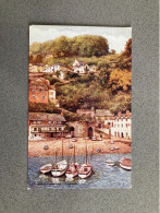 Clovelly From The Harbour Carte Postale Postcard - Clovelly