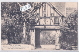 CABOURG- HOTELLERIE DE GUILLAUME LE CONQUERANT- COUR INTERIEUR - Cabourg