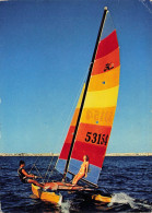 CPSM Voile-Hobie Cat-Femme Seins Nus--Timbre   L2811 - Sailing
