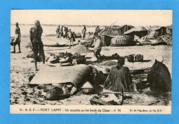 TCHAD - FORT LAMY - Un Marché Sur Les Bords Du Chari - Chad