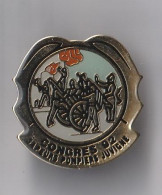 PIN'S THEME POMPIERS DE JUVIGNE  DANS LA MANCHE  CONGRES  SAPEURS POMPIERS 1192 - Pompiers