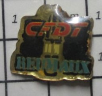 713B Pin's Pins / Beau Et Rare / ASSOCIATIONS / SYNDICAT  CFDT MINE MINEURS LAMPE REUMAUX - Verenigingen