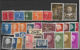 PAYS-BAS: Petit Lot De 29 TP Différents:  Période Incomplète  De 1946 à 1972   Avec Quelques Doublons - Collections