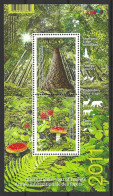 CANADA....QUEEN ELIZABETH II...(1952-22.)....." 2011 "....FOREST......MINI SHEET.....MNH.. - Unused Stamps