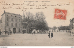 D6- 82) VALENCE D'AGEN (TARN ET GARONNE) RUE DE CASTELS - (ANIMEE - ATTELAGE - VILLAGEOIS) - Valence