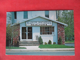 Madelyn Mcauley Realtors.  Livingston  New Jersey  Ref 6374 - Altri & Non Classificati