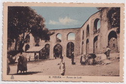 I27- MEDEA - ALGERIE -  PORTES DE LODI  -  ANIMEE - ( 2 SCANS ) - Medea