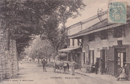 A13-47) TOURNON - LOT ET GARONNE - ROUTE DE CAHORS - ATTELAGE DE BOEUFS - TRANSPORT DE BARRIQUES - EN 1906 - Tournon D'Agenais