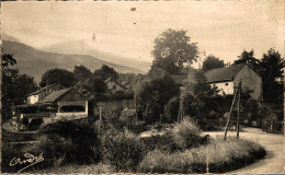 N63 - 38 - VIF - Isère - Village De Crozet - Vif