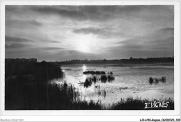 AJHP10-REGION-0852 - AU PAYS LANDAIS - Un Soir Sur Les Lacs - Aquitaine