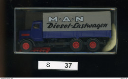 S037, 1:87, Albedo. MAN Diesel Lastwagen - Baanvoertuigen