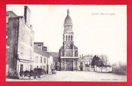 F-53-Ernee-20P213  Place De L'église, Cpa BE - Ernee