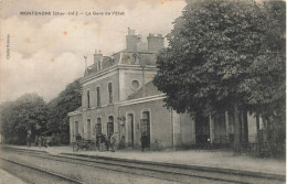 Montendre * Intérieur De La Gare De L'état * Ligne Chemin De Fer - Montendre