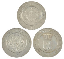 NDK 1987. "750 éves Berlin" (3xklf) Fém Emlékérem Szett Eredeti Dísztokban (40mm/db) T:UNC,AU Kis Patina, Ujjlenyomat GD - Non Classés