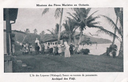 MISSIONS DES PERES MARISTES EN OCEANIE - ARCHIPEL DES FIDJI - L 'ILE DES LEPREUX - MAKOGAI - SOEURS EN TOURNEE - 2 SCANS - Fidji