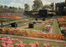 Angleterre - Hampton Court Palace - The Pond Garden - Middlesex - England - Royaume Uni - UK - United Kingdom - CPM - Vo - Middlesex