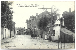 SAINT SYMPHORIEN SUR COISE - L'Hôtel Du Sud Et La Gare Du Tram - Saint-Symphorien-sur-Coise