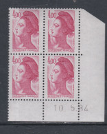 France Type Liberté N° 2244 XX : 4 F. Rouge Carmin  En Bloc De 4 Coin Daté Du 10 . 5 . 84 ; Ss Trait ; Sans Charnière TB - 1980-1989