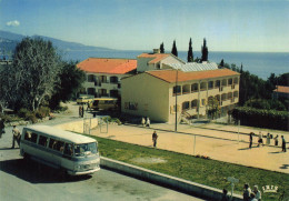 Roquebrune Cap Martin * Autobus Ancien Autocar Bus Car * Les Nouveaux Bâtiments Et Le Bar Du Village Vacances PTT - Roquebrune-Cap-Martin