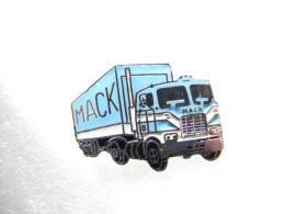 PIN'S   CAMION  MACK   Email Grand Feu - Transports