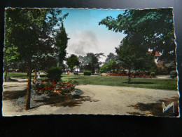 GENNEVILLIERS                     LE JARDIN PUBLIC         COULEUR - Gennevilliers