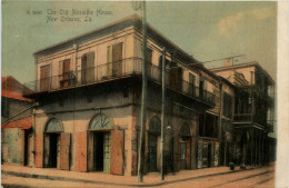 New Orleans - The Old Absinthe House - New Orleans