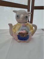 Petite Théière Figurant Un Hibou/ Chouette. - Teapots