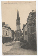 CPA 35 - LA GUERCHE DE BRETAGNE (Ille Et Vilaine) - 818. La Rue Notre-Dame Et L'Eglise (Tabac) - La Guerche-de-Bretagne