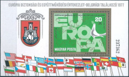 B0621d Hungary History Peace Organization CSCE Geography Map Fauna Dove Flag S/S MNH - Pigeons & Columbiformes