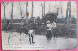 Visuel Très Peu Courant - 01 - Villars Les Dombes - Une Partie De Patinage - Villars-les-Dombes