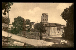 86 - CHARROUX - LE MONUMENT  - LA TOUR - Charroux