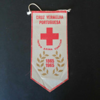 Portugal Cruz Vermelha Portuguesa Bandeirola 1965 Croix-Rouge Fanion Red Cross Pennant - Red Cross