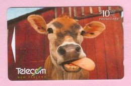 New Zealand - 1998 Farmyard Friends - $10 Cow - NZ-G-183 - Very Fine Used - New Zealand