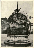 Bruck A.d. Mur/Steiermark - Altertümlicher Brunnen Auf Dem Hauptplatz - Bruck An Der Mur