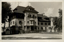 Bruck A.d. Mur/Steiermark - Hubertushof Und Kriegerdenkmal - Bruck An Der Mur