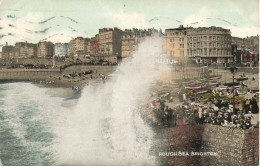 ROYAUME-UNI - Rough Sea - Brighton - Animé - Vue Générale - Vague - La Plage - La Mer - Carte Postale Ancienne - Brighton