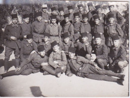 MILITARIA  TUNISIEN - TUNISIE  -  PHOTO DU 4ème RÉGIMENT TIRAILLEUR TUNISIEN -  UNIFORME - Uniformes